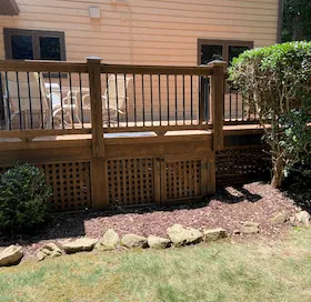 beautiful lattice and modern railing